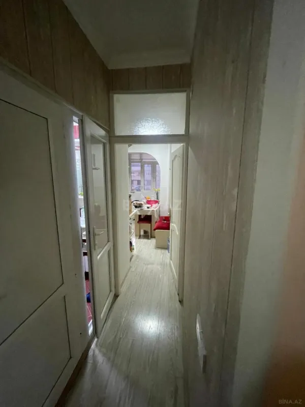 Satılır 4 otaqlı mənzil 100 m²