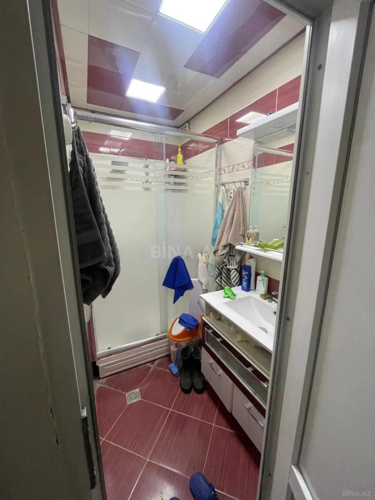 Satılır 4 otaqlı mənzil 100 m²