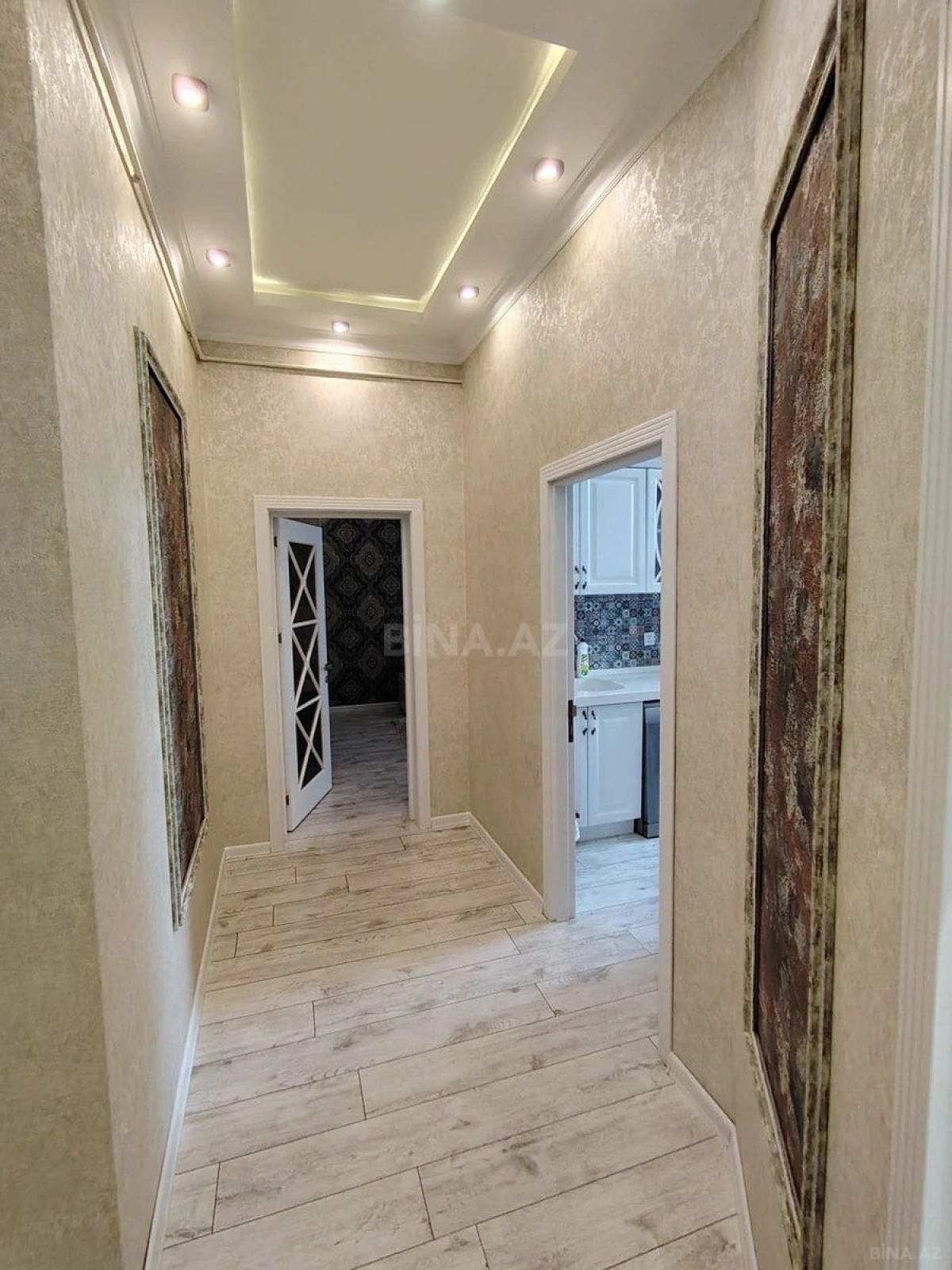 Kirayə verilir 2 otaqlı mənzil 84 m²