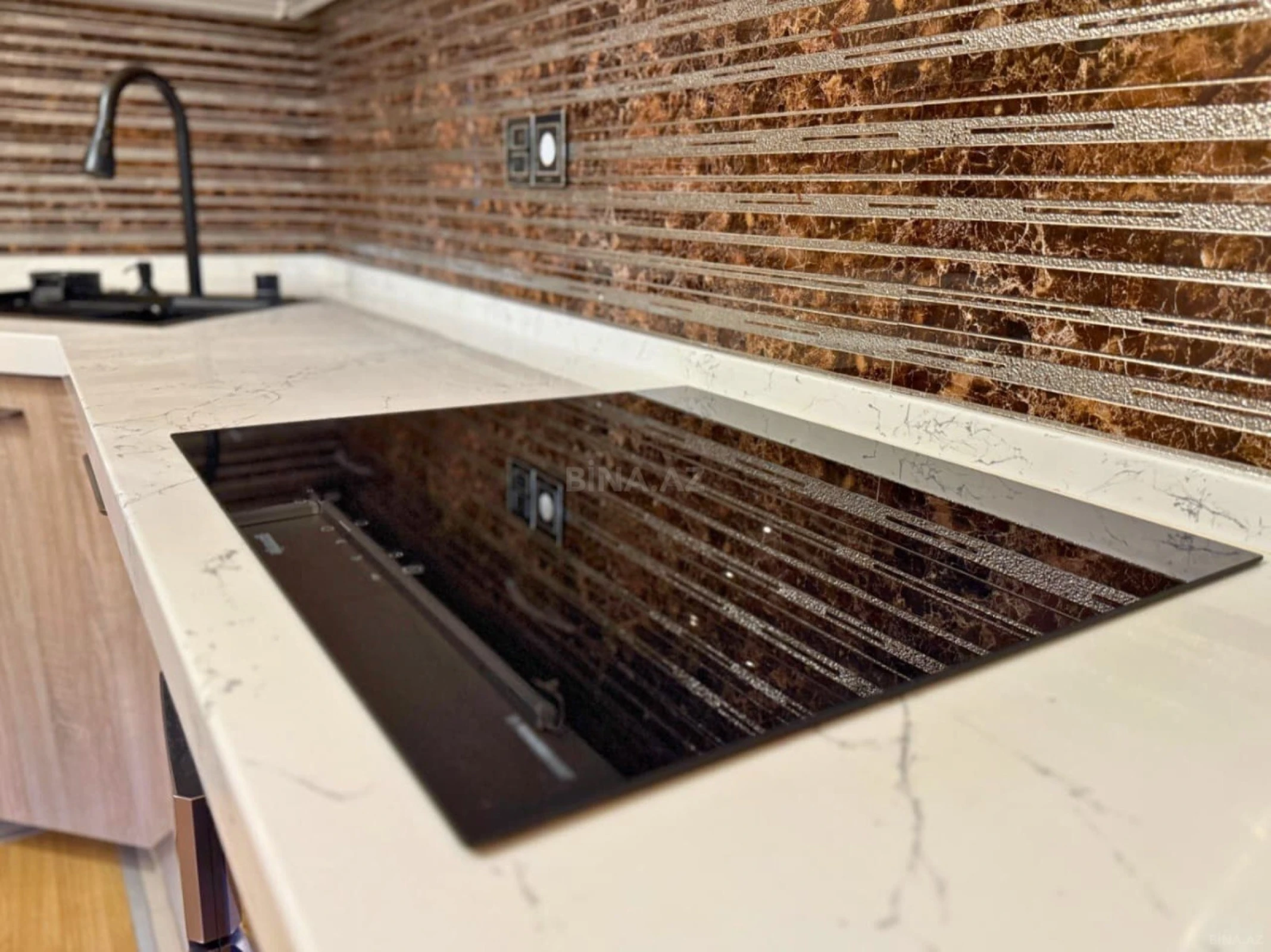 Kirayə verilir 3 otaqlı mənzil 110 m²