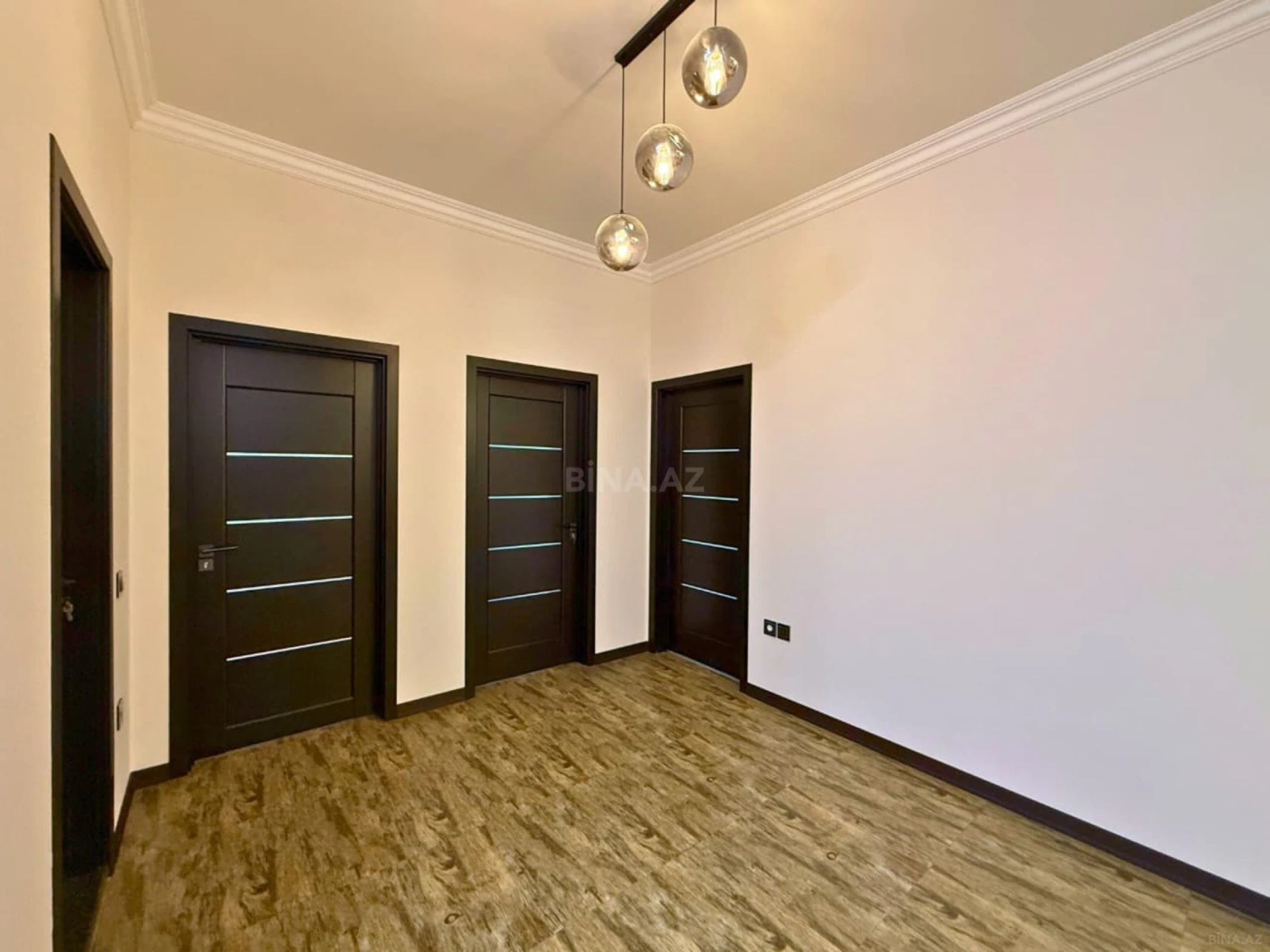 Kirayə verilir 3 otaqlı mənzil 110 m²