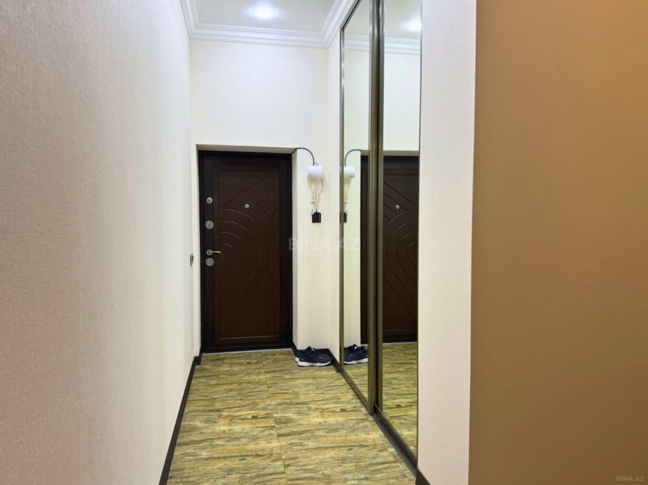 Kirayə verilir 3 otaqlı mənzil 110 m²