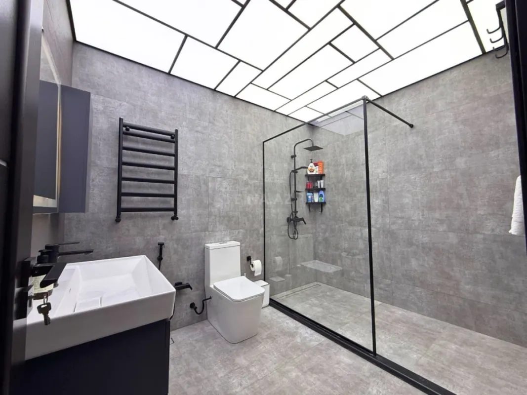 Kirayə verilir 3 otaqlı mənzil 110 m²