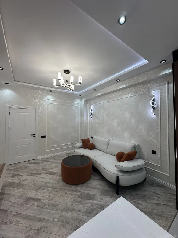 Satılır 2 otaqlı mənzil 55 m²