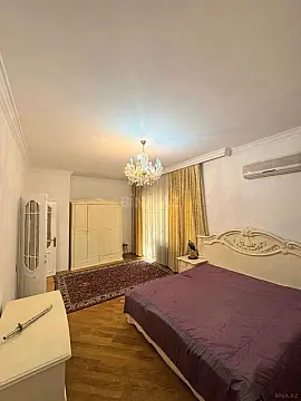 Kirayə verilir 2 otaqlı mənzil 110 m²