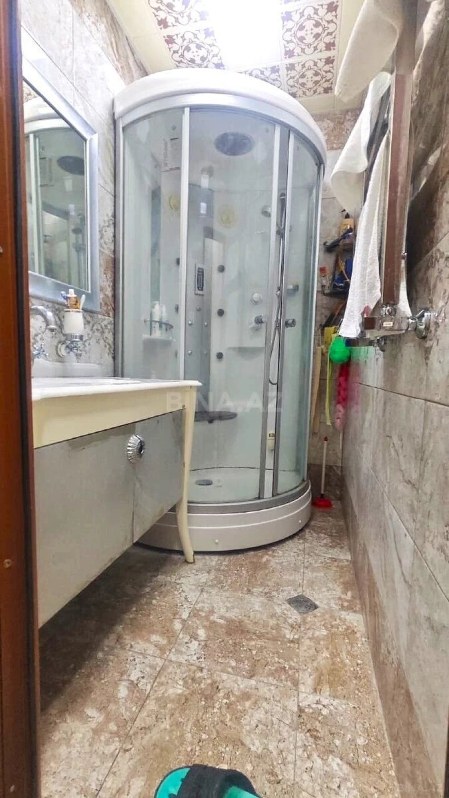 Satılır 5 otaqlı mənzil 125 m²