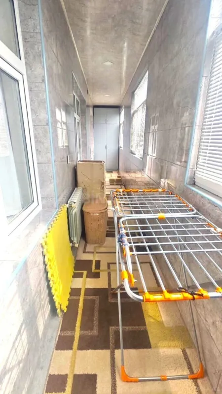 Satılır 5 otaqlı mənzil 125 m²
