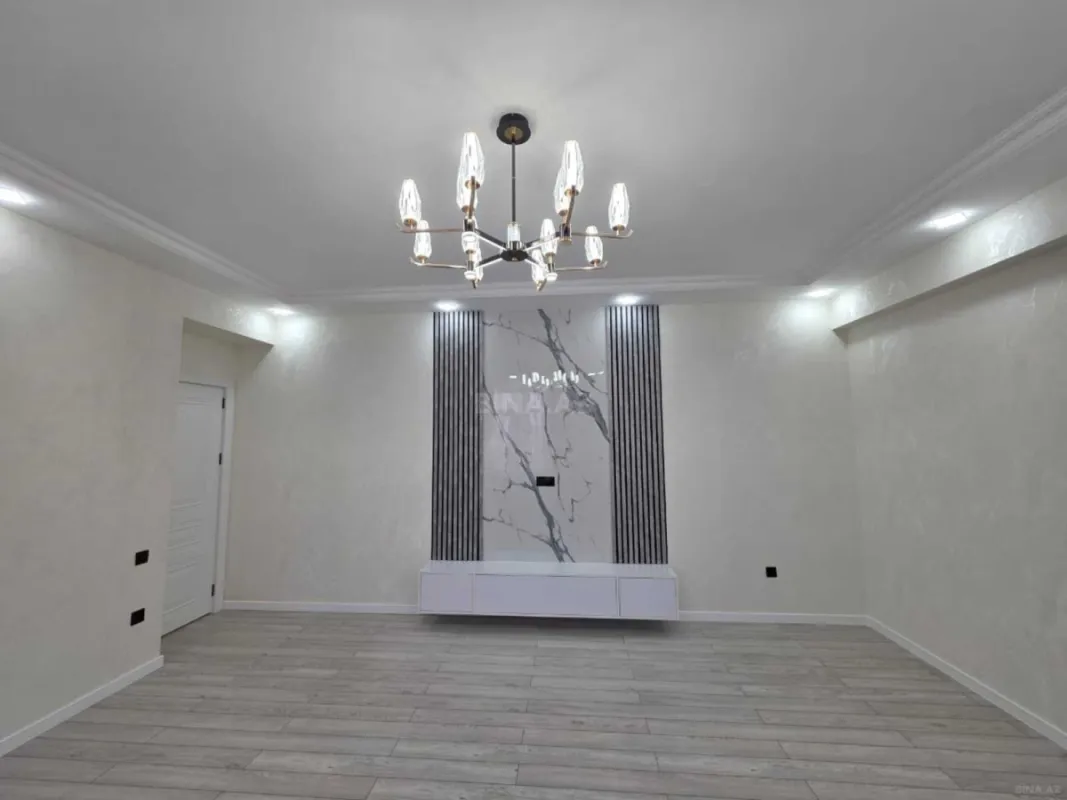 Satılır 3 otaqlı mənzil 98 m²