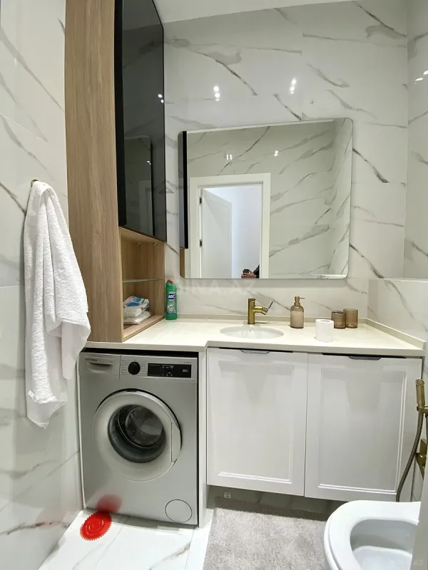 Kirayə verilir 2 otaqlı mənzil 85 m²