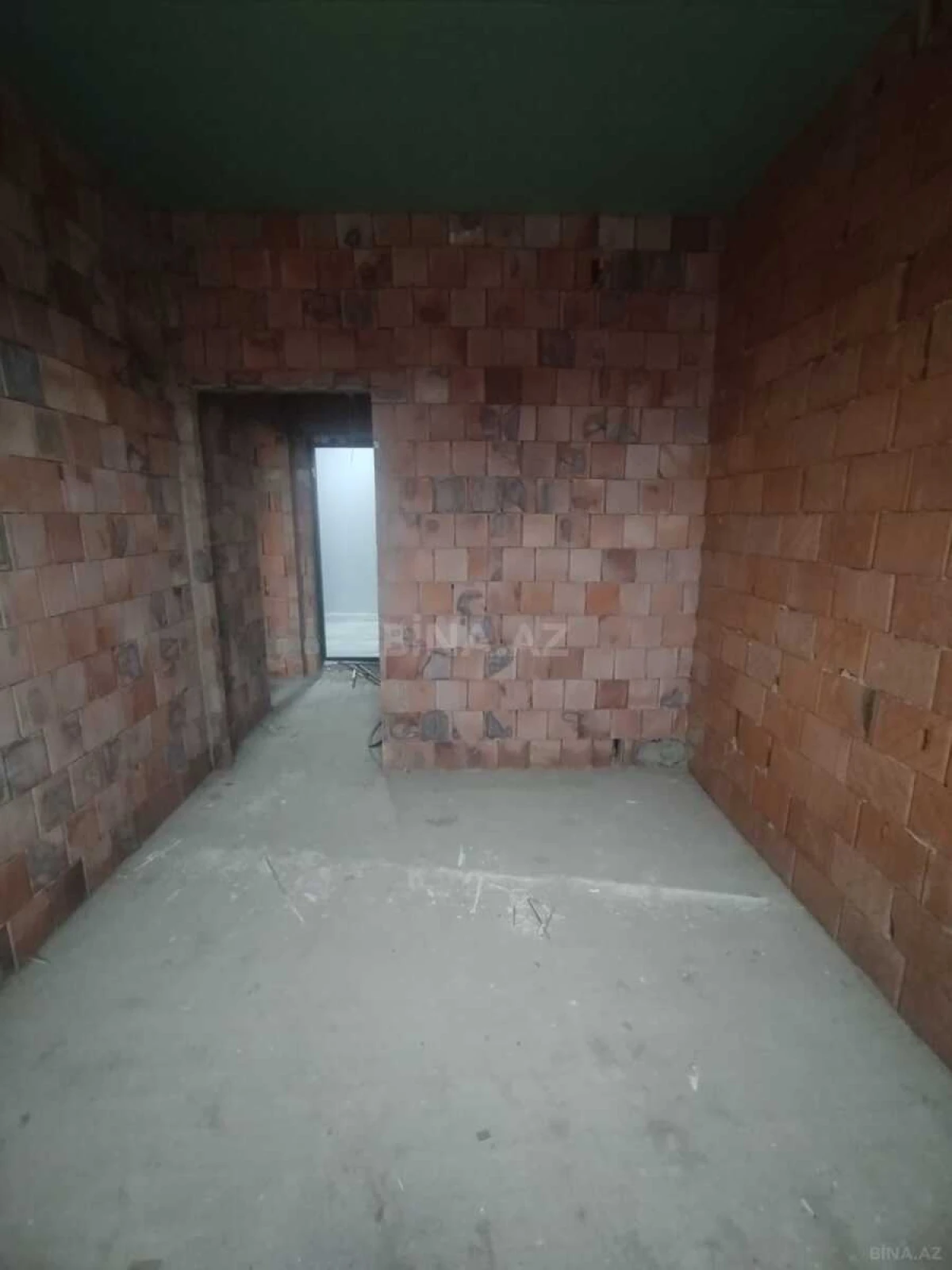 Satılır 1 otaqlı mənzil 44 m²