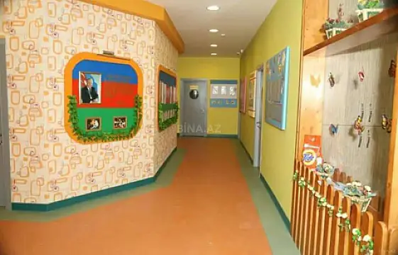 Satılır obyekt 440 m²