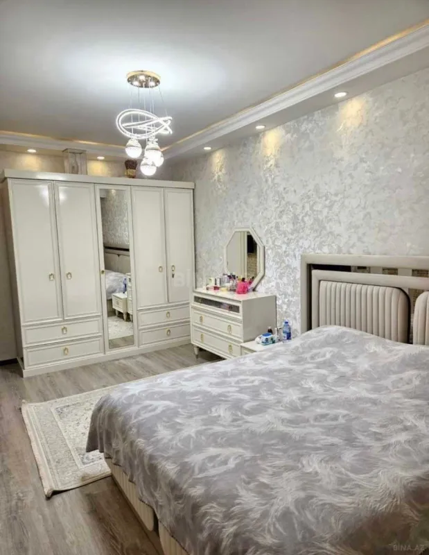 Satılır 3 otaqlı mənzil 80 m²