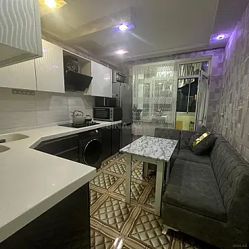 Satılır 3 otaqlı mənzil 84 m²