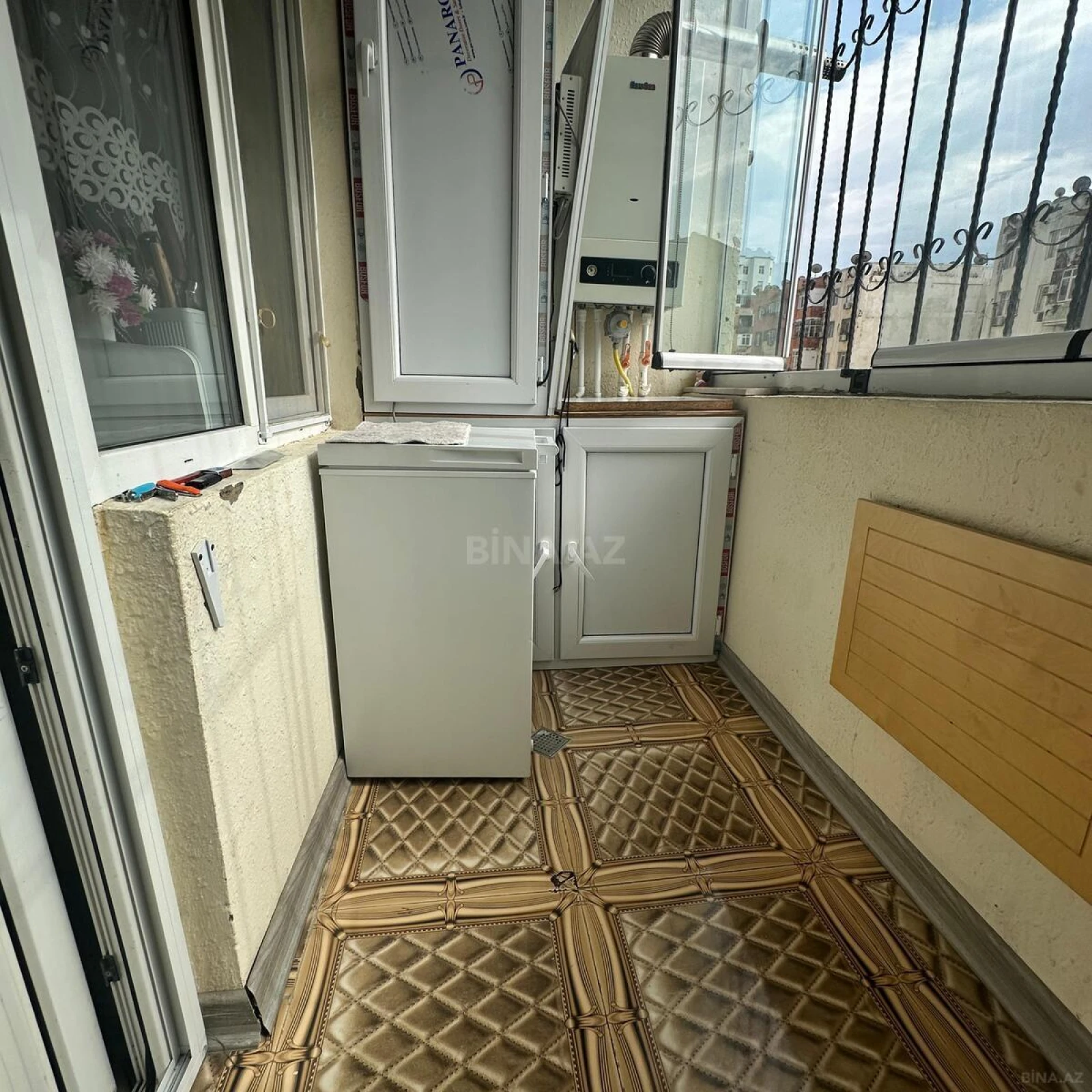 Satılır 3 otaqlı mənzil 84 m²