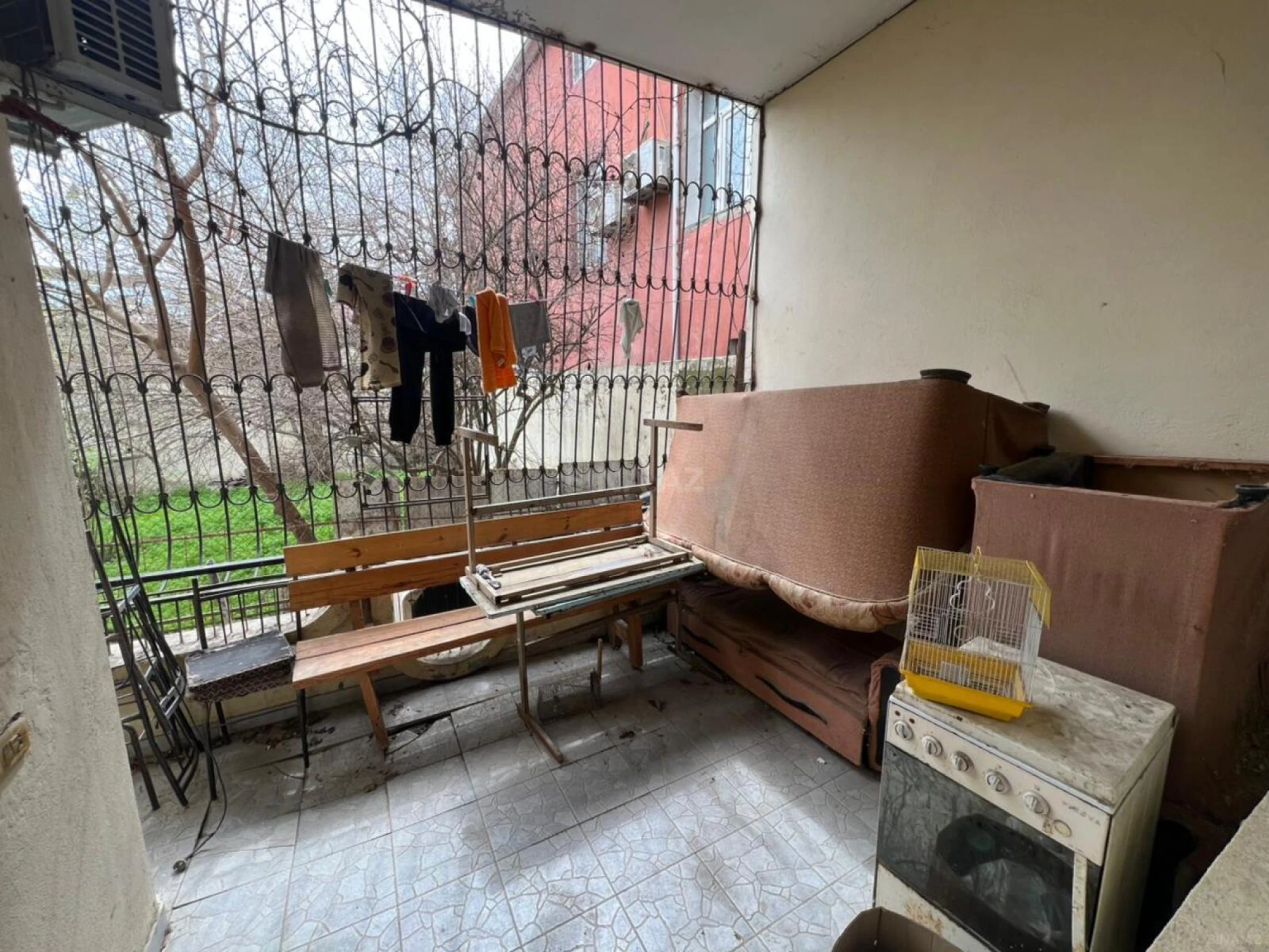 Kirayə verilir 8 otaqlı həyət evi 250 m²