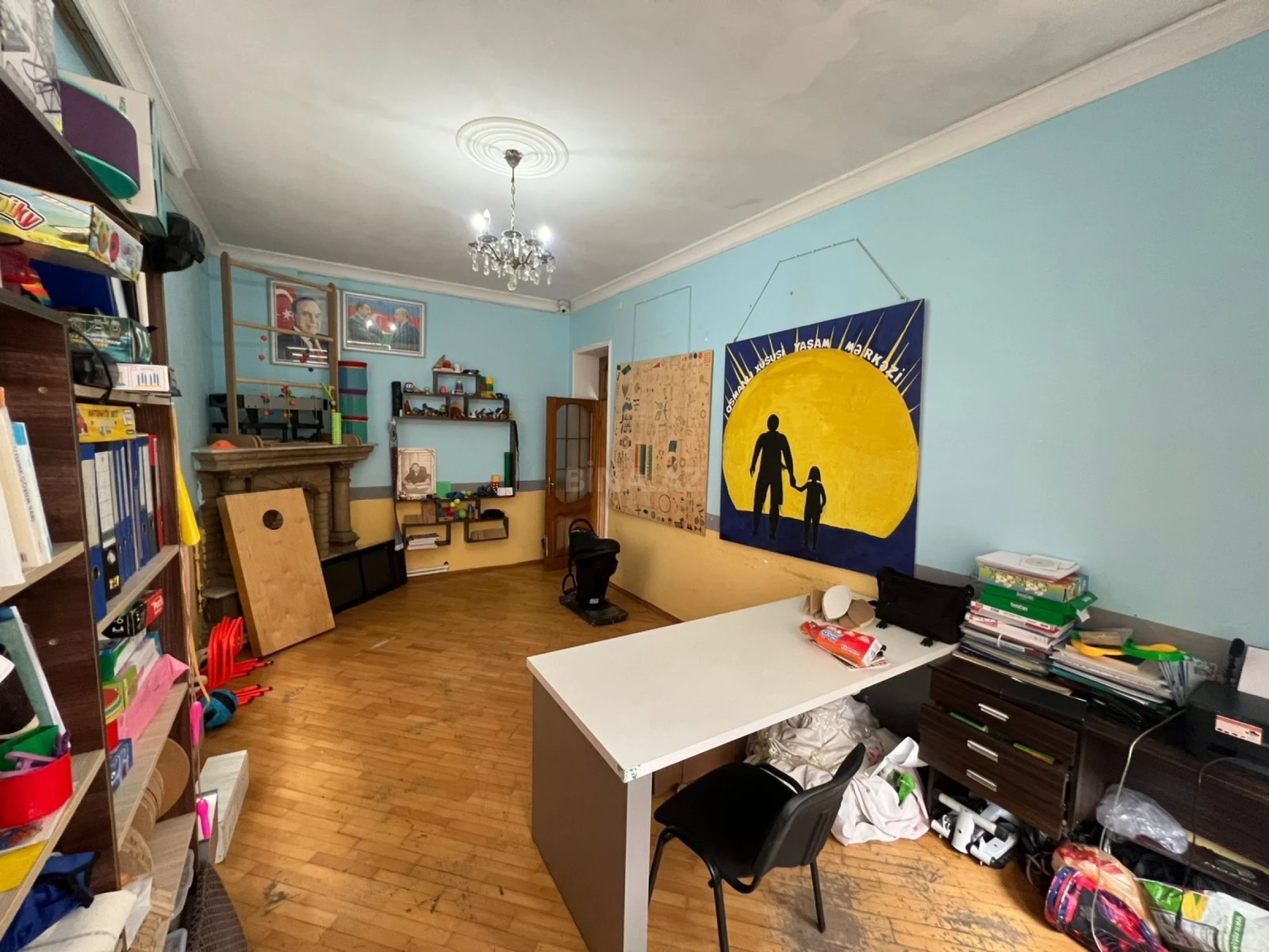 Kirayə verilir 8 otaqlı həyət evi 250 m²