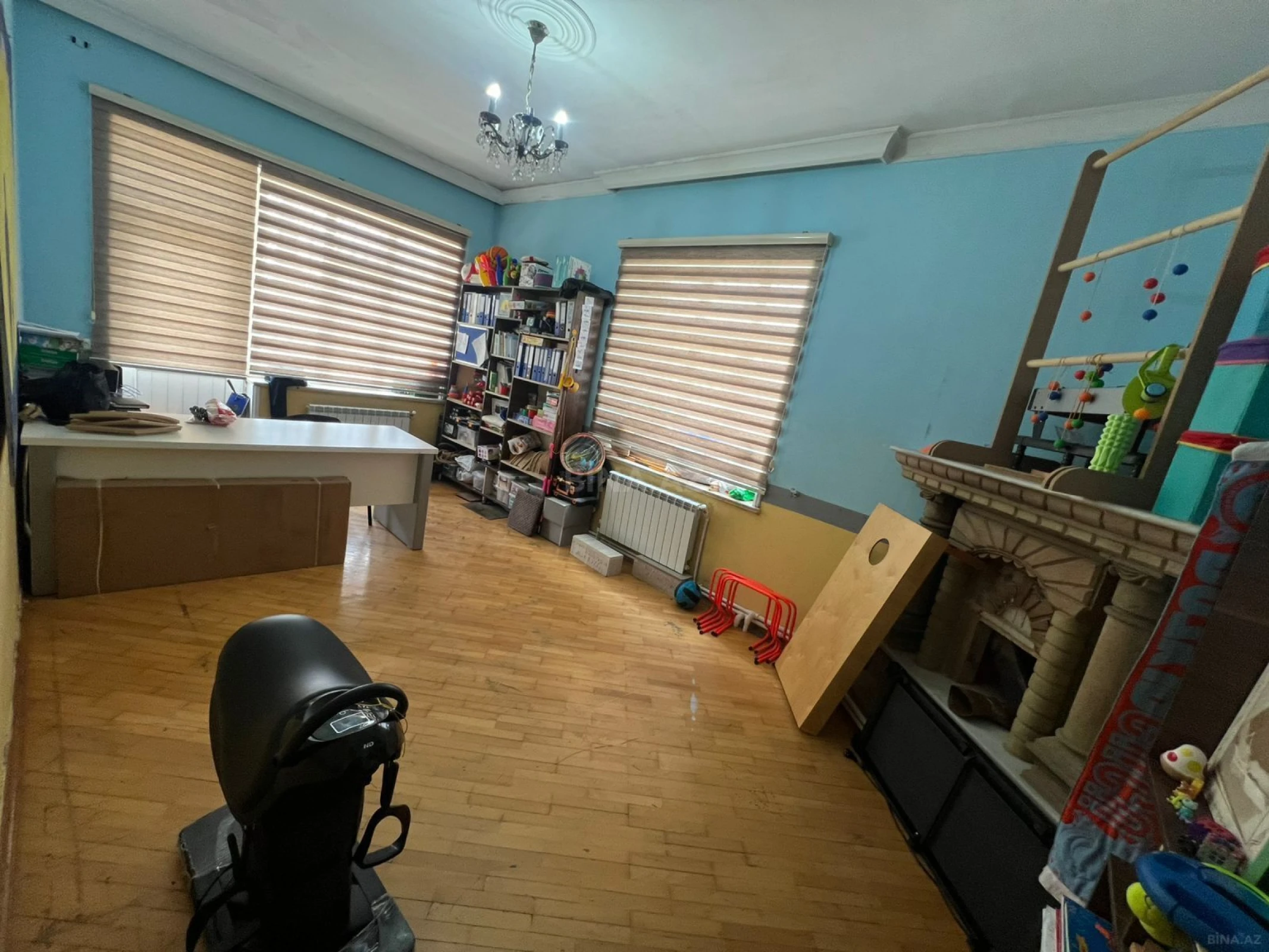 Kirayə verilir 8 otaqlı həyət evi 250 m²