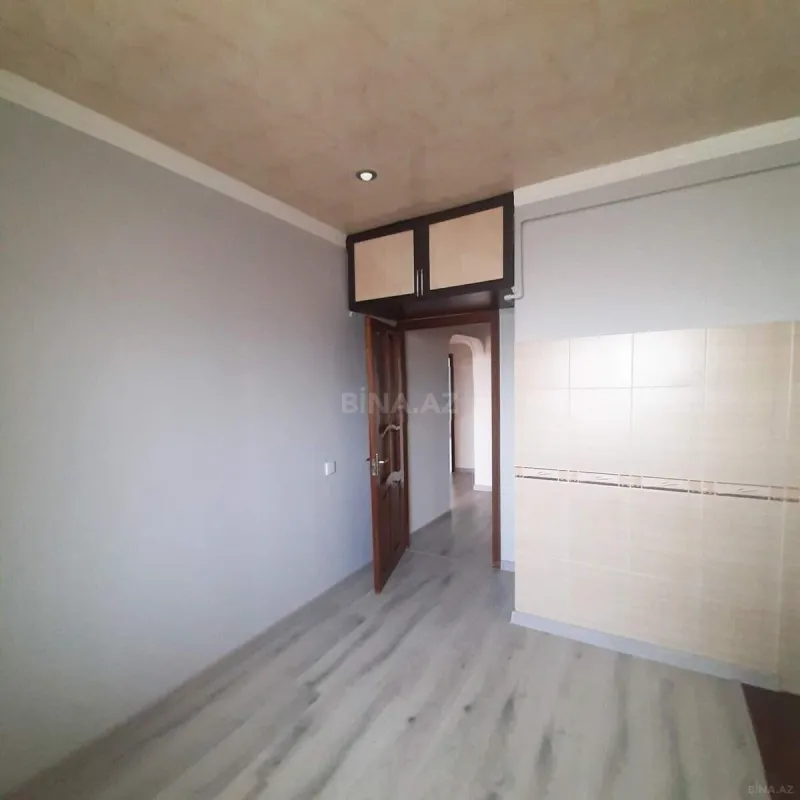 Satılır 3 otaqlı mənzil 75 m²