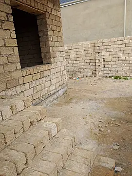 Satılır 4 otaqlı həyət evi 100 m²
