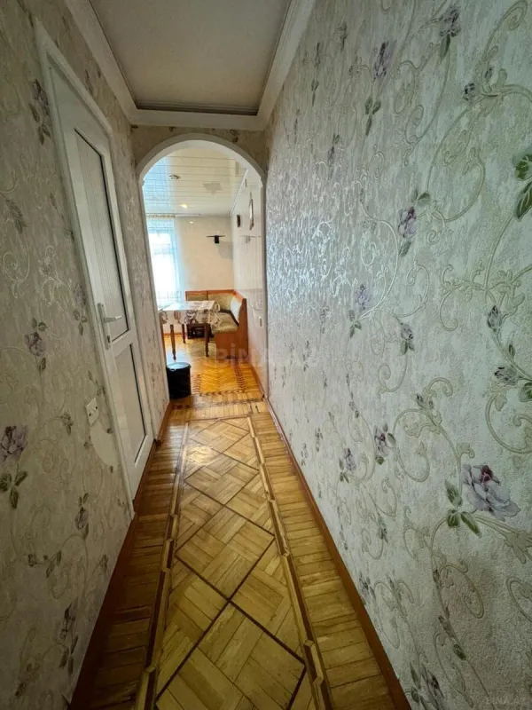 Satılır 2 otaqlı mənzil 61 m²