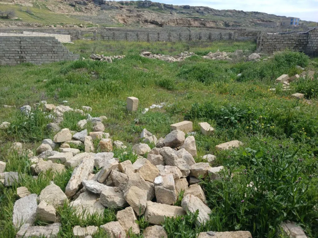 Satılır torpaq sahəsi 3 m²