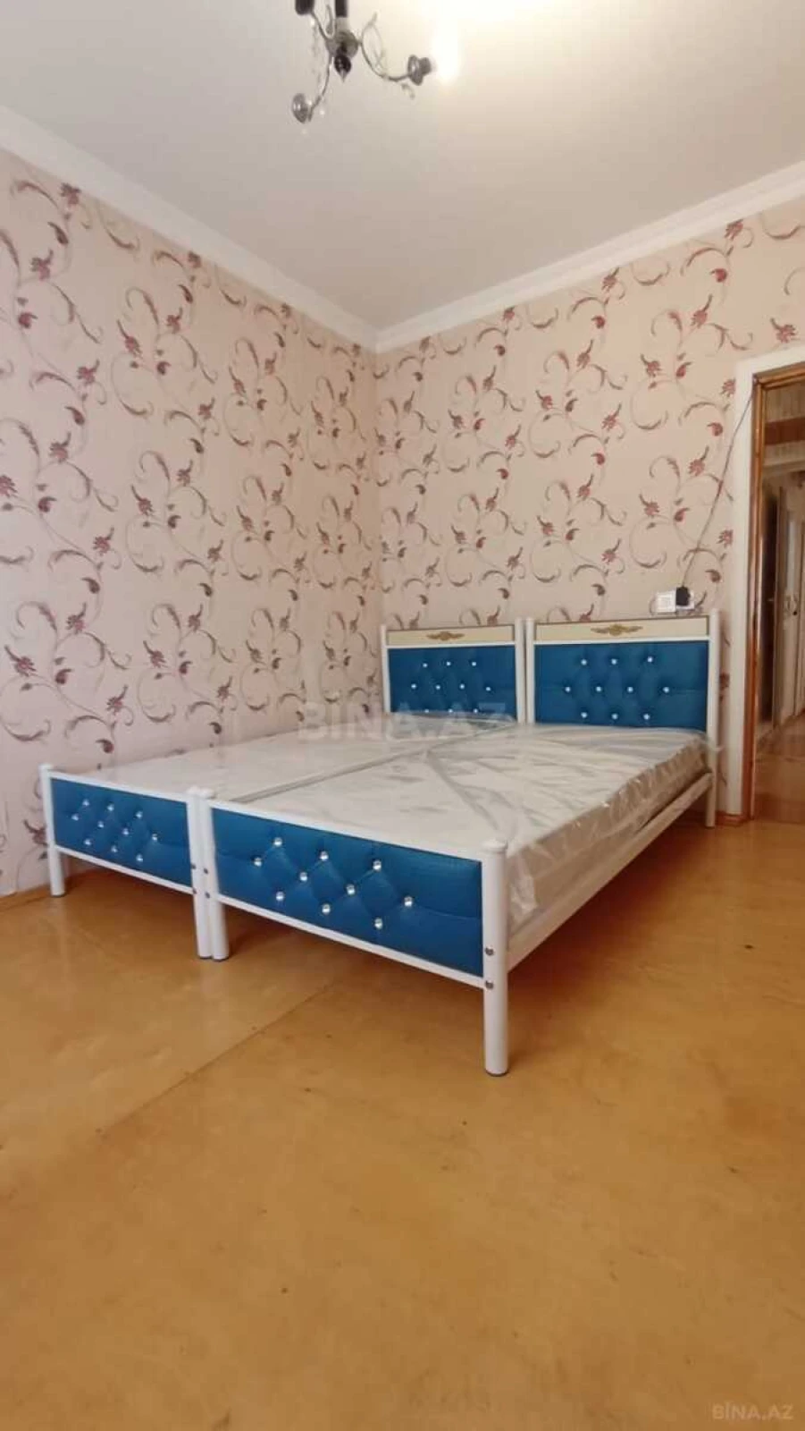 Kirayə verilir 2 otaqlı mənzil 60 m²