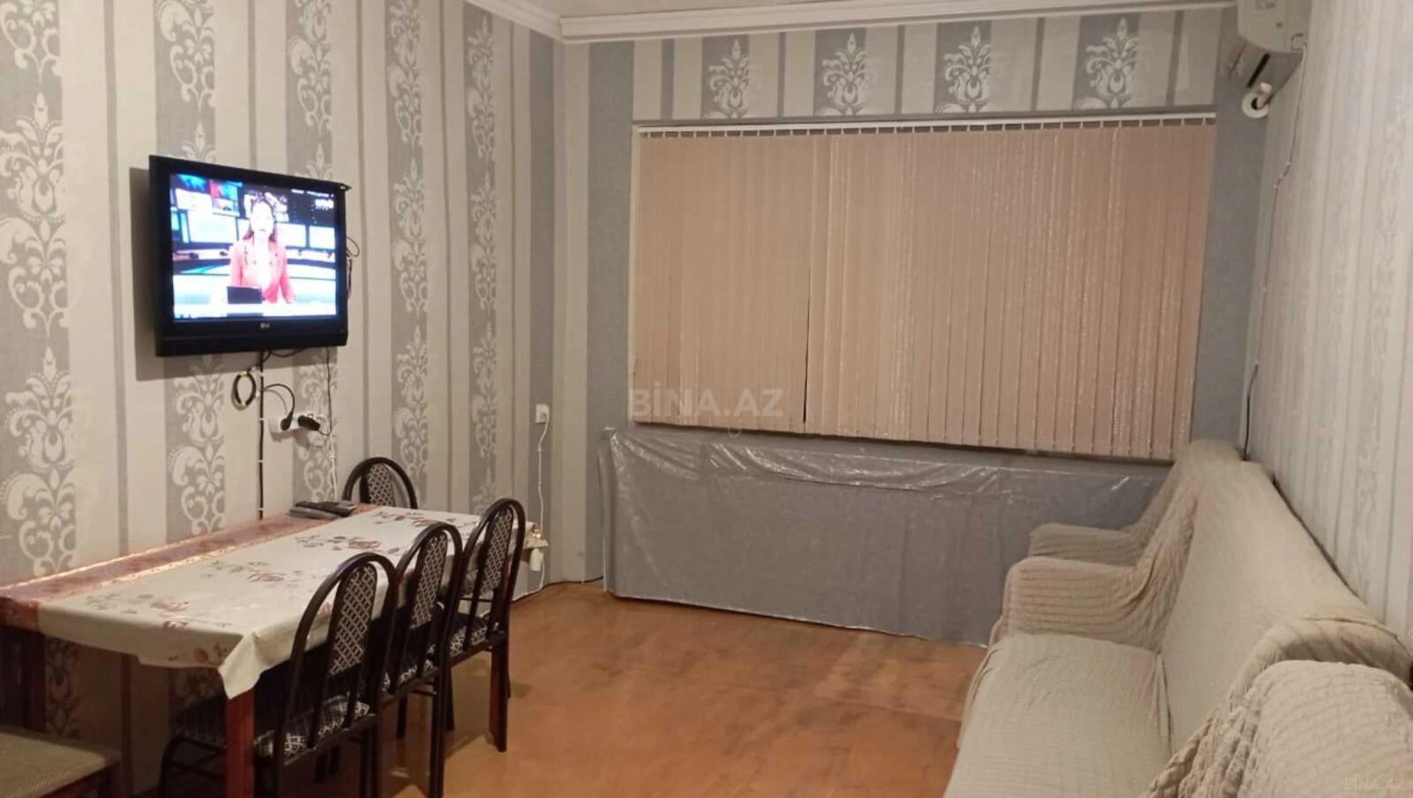 Kirayə verilir 2 otaqlı mənzil 60 m²