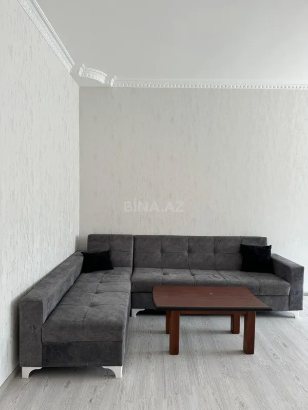 Kirayə verilir 3 otaqlı mənzil 100 m²