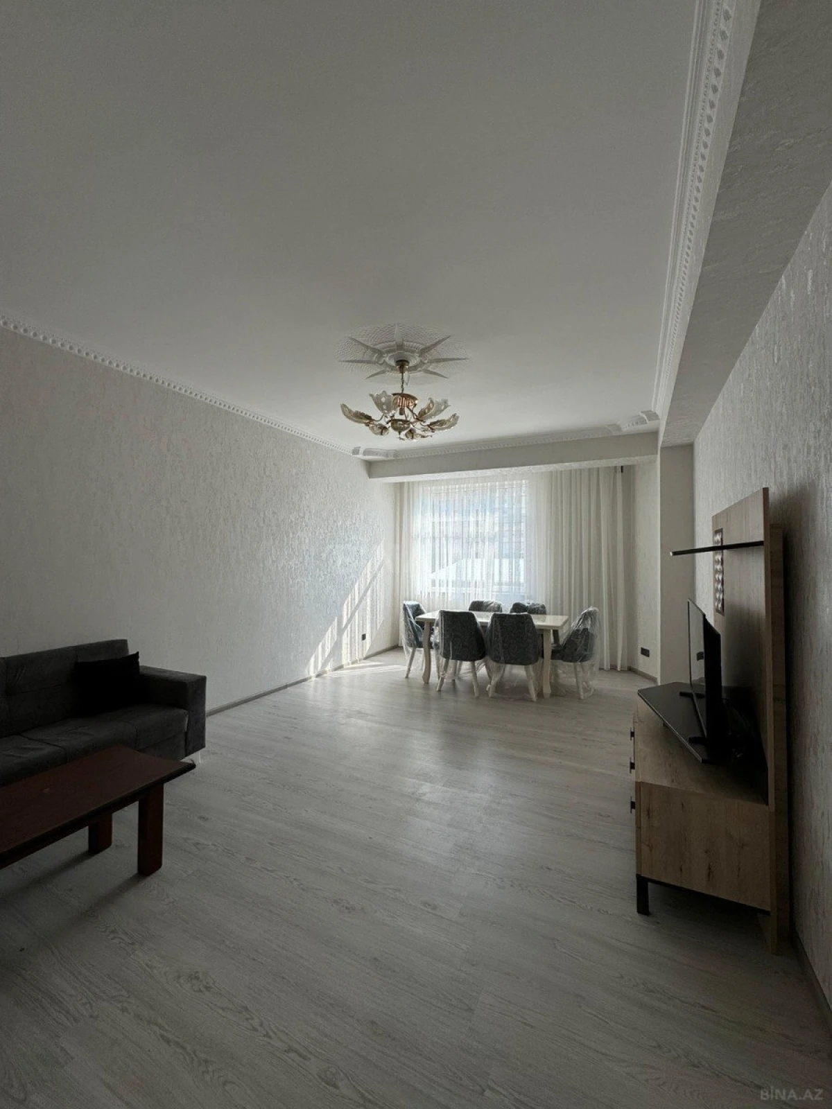 Kirayə verilir 3 otaqlı mənzil 100 m²