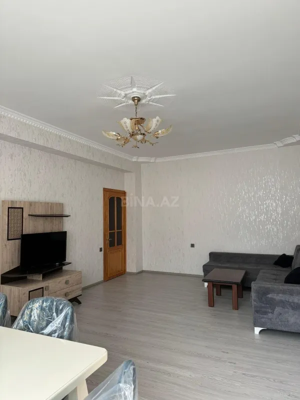 Kirayə verilir 3 otaqlı mənzil 100 m²