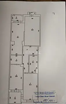 Satılır 3 otaqlı mənzil 138 m²