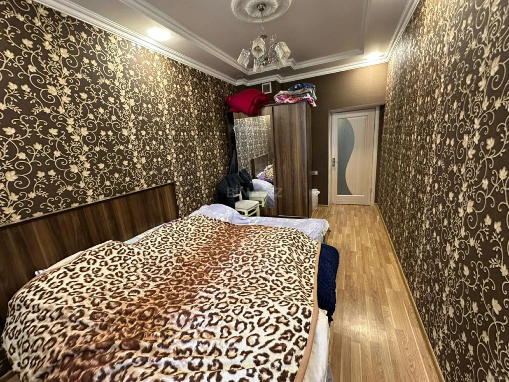 Kirayə verilir 2 otaqlı mənzil 60 m²