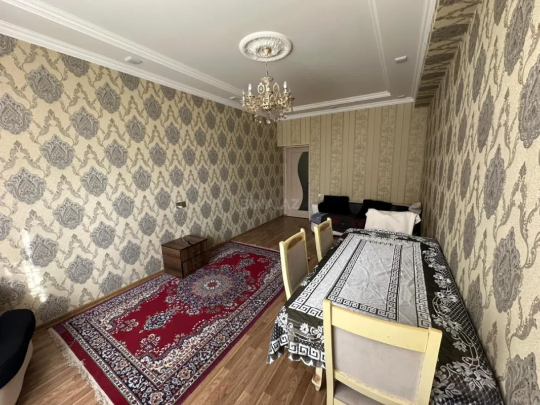 Kirayə verilir 2 otaqlı mənzil 60 m²