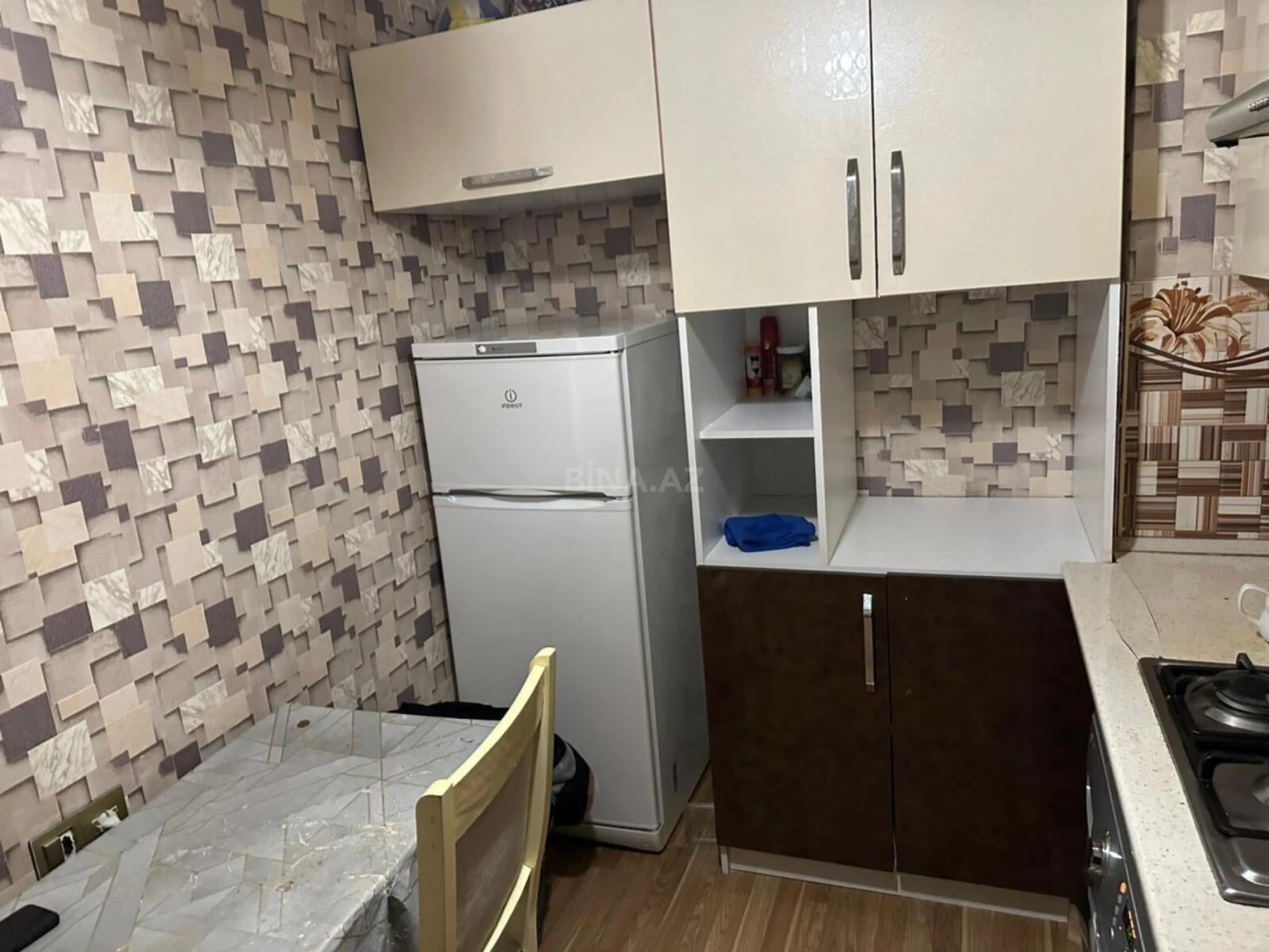 Kirayə verilir 2 otaqlı mənzil 60 m²