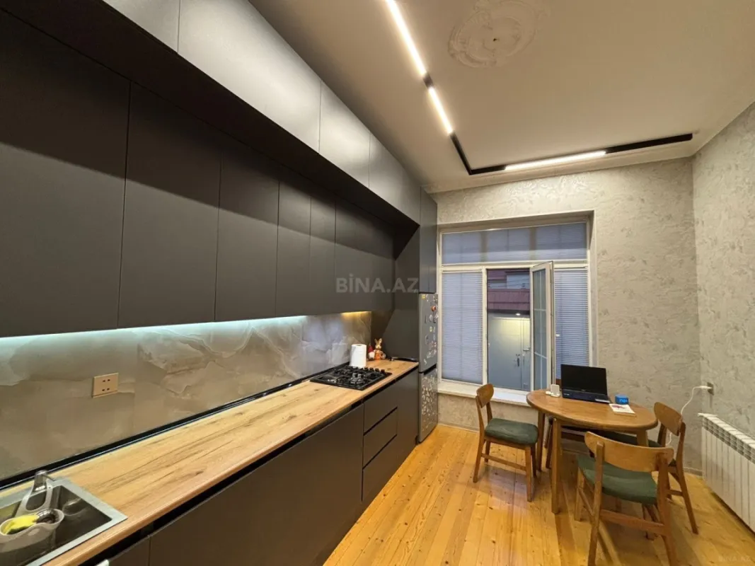 Satılır 4 otaqlı həyət evi 100 m²