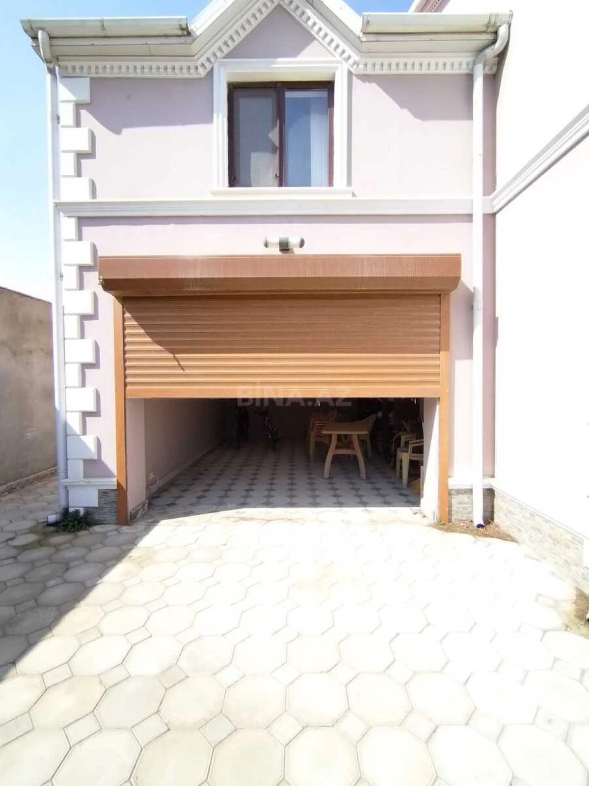 Satılır 7 otaqlı həyət evi 218 m²