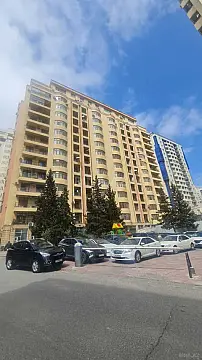 Satılır 3 otaqlı mənzil 185 m² — Bakı 3 otaq 185.00 m²