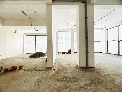 Kirayə verilir obyekt 400 m²