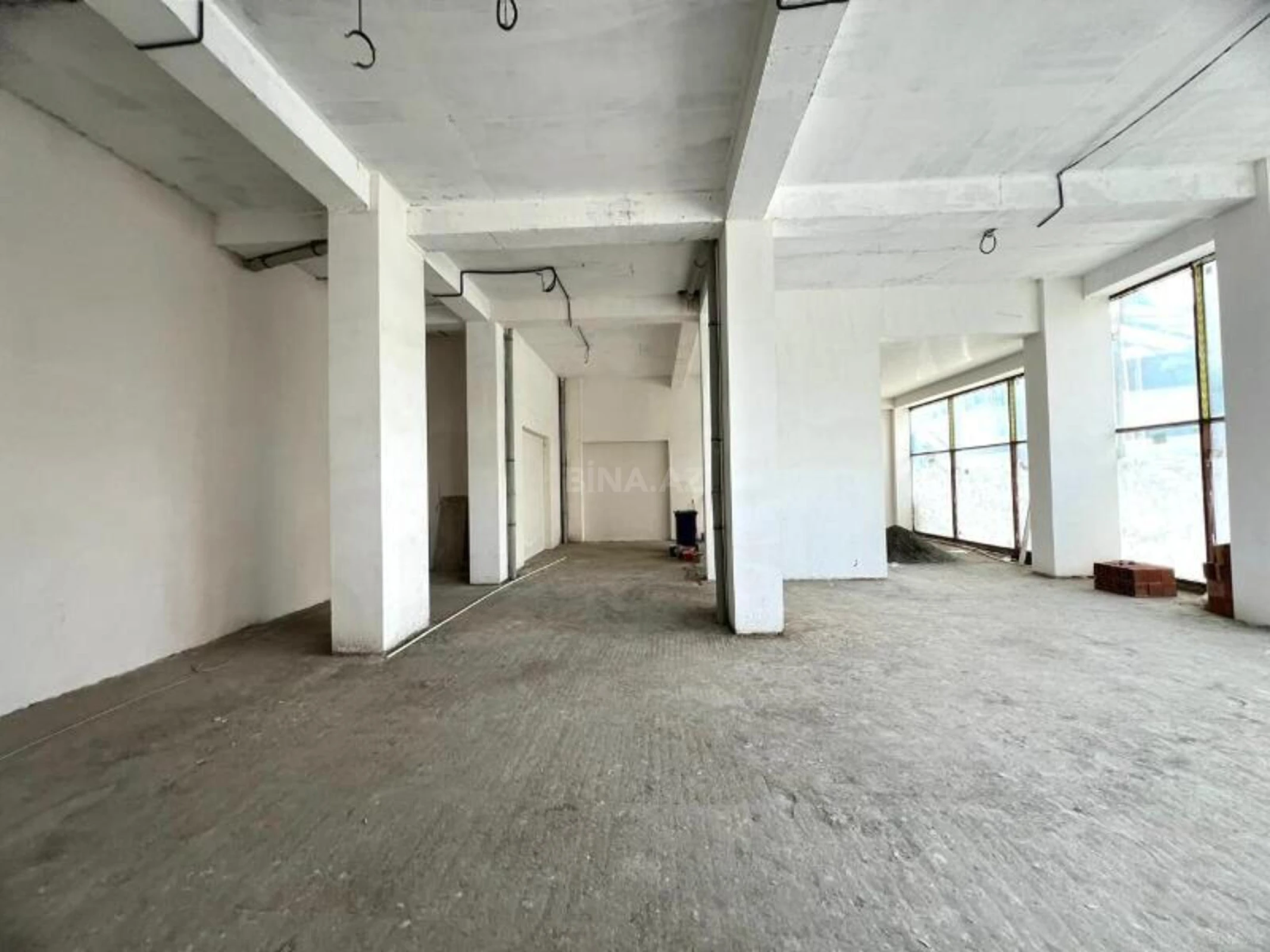 Kirayə verilir obyekt 400 m²