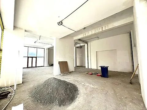 Kirayə verilir obyekt 400 m²