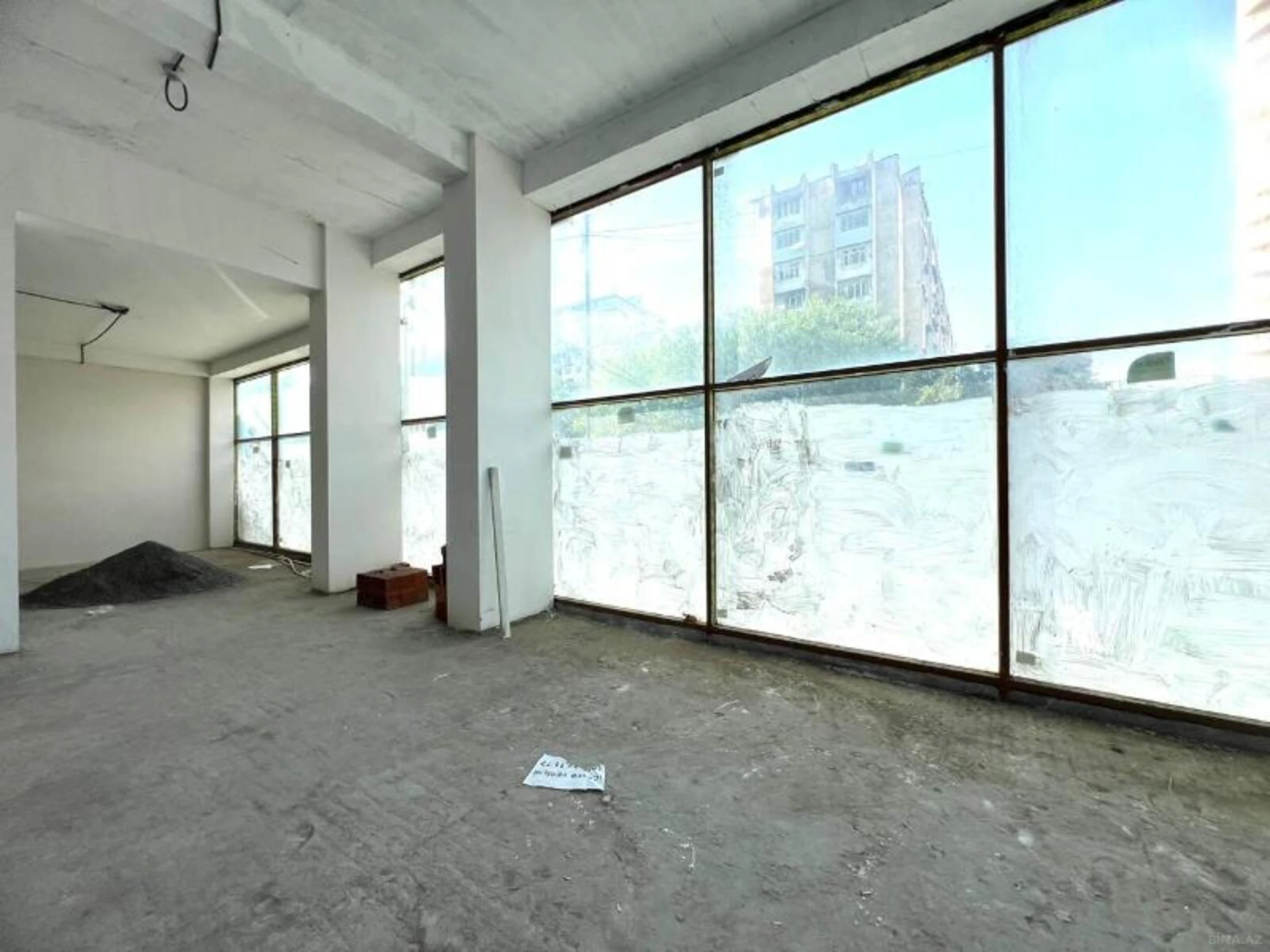 Kirayə verilir obyekt 400 m²