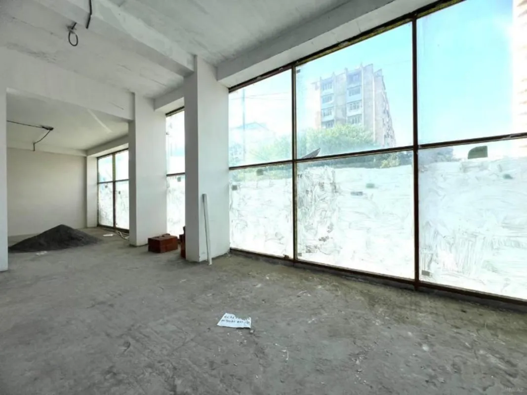 Kirayə verilir obyekt 400 m²