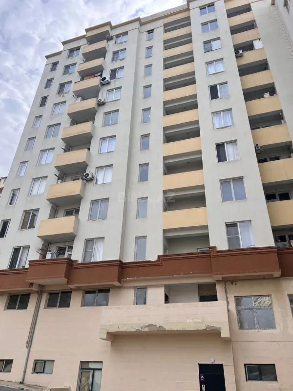 Satılır 2 otaqlı mənzil 75 m²