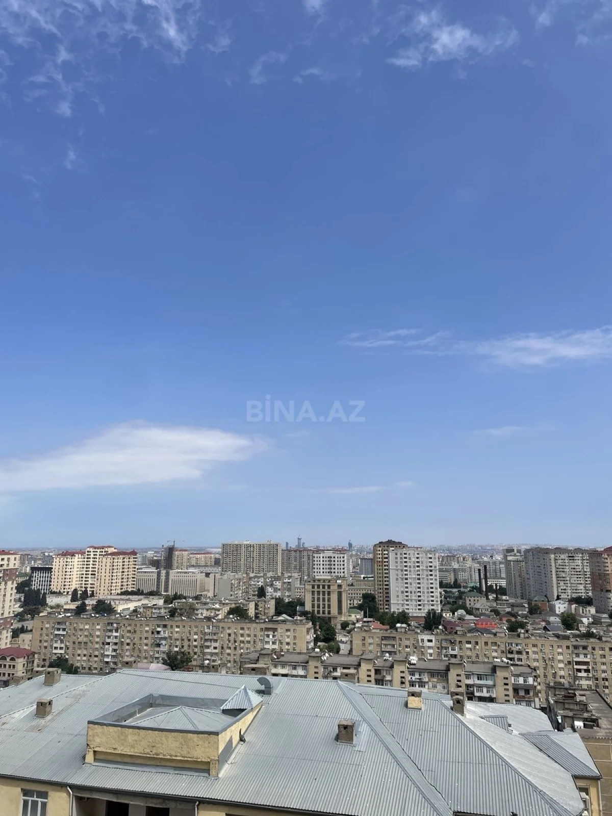 Kirayə verilir 2 otaqlı mənzil 60 m²