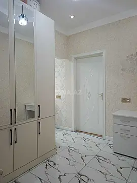 Satılır 3 otaqlı mənzil 87 m²