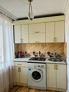 Kirayə verilir 1 otaqlı mənzil 40 m²