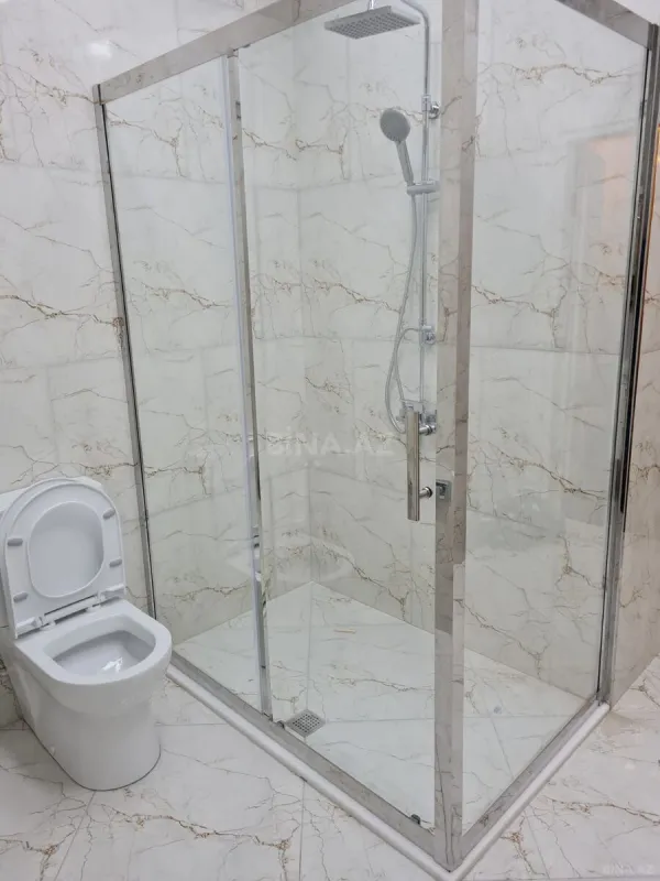 Kirayə verilir 4 otaqlı mənzil 220 m²