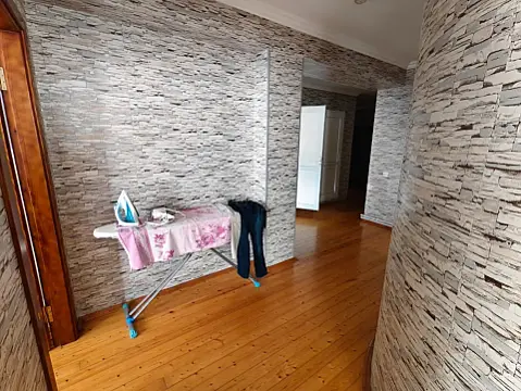 Satılır 3 otaqlı mənzil 100 m²