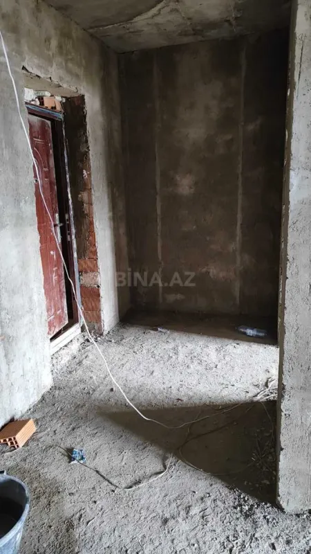Satılır 2 otaqlı mənzil 68 m²