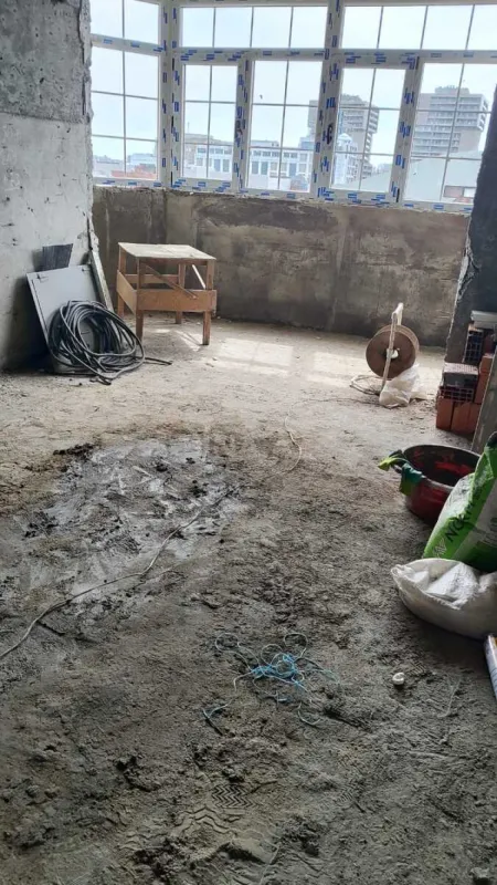 Satılır 2 otaqlı mənzil 68 m²